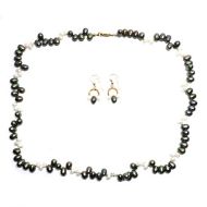 Moss Pearl necklace and earrings